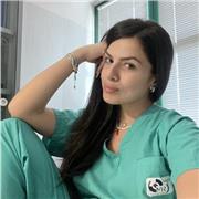 Offro lezioni private ad alunni di scuole elementari, medie e superiori. Esperienza pregressa nel campo e attualmente lavoro in un centro di ricerca preclinica